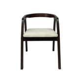 Stockholm stoel met ergonomisch design en minimalistische Scandinavische uitstraling, ontworpen voor comfort en rugondersteuning